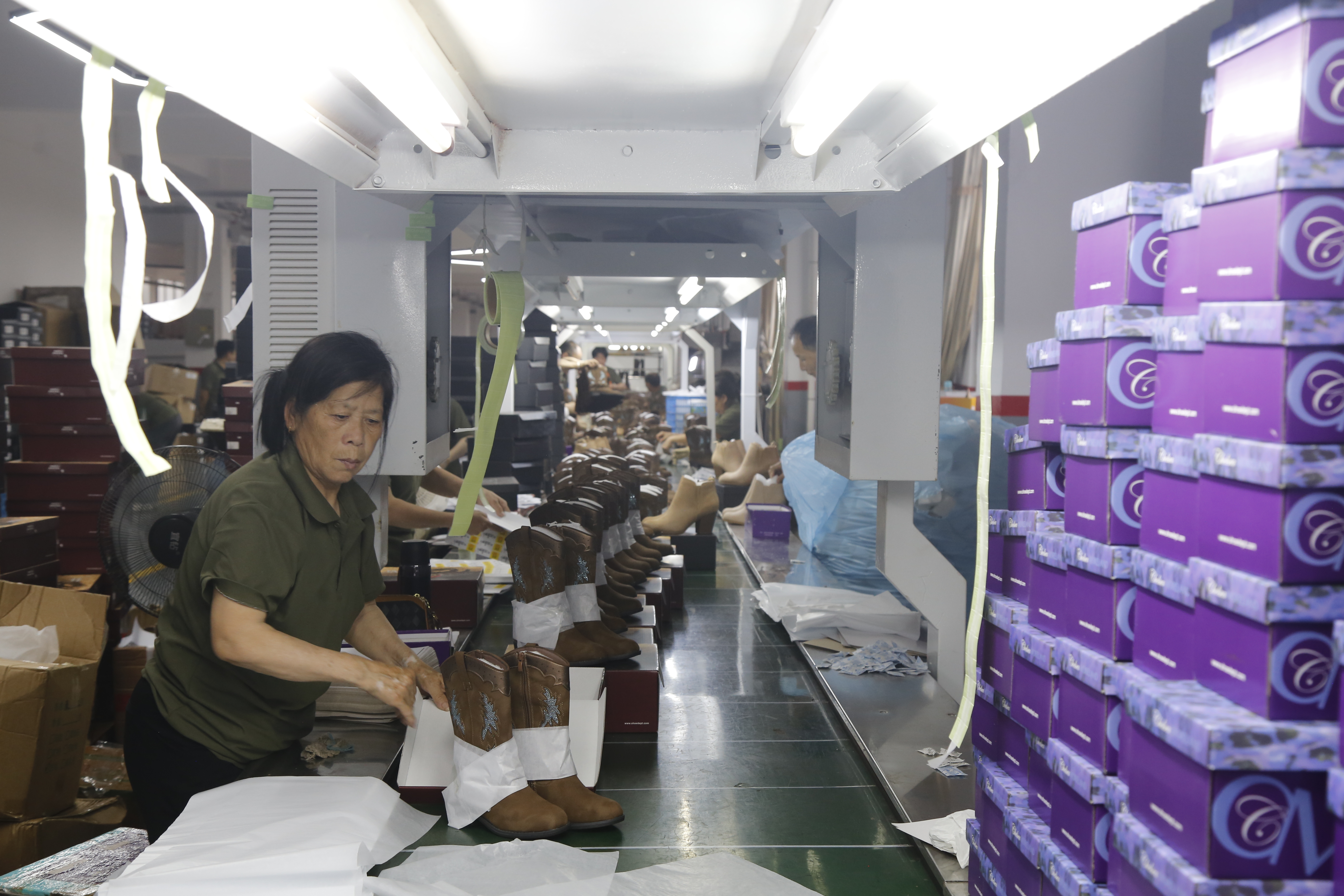 SHI JI FOOTWEAR gallery photograph 13